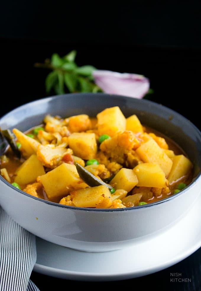cauliflower and potato curry recipe