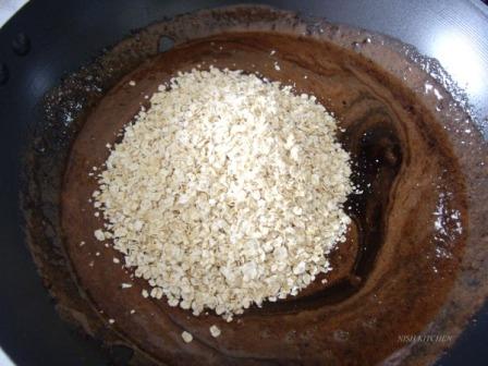 Easy No Bake Chocolate Oat Bites - 3